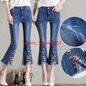 JW6105008 กางเกงยีนส์เกาหลีเอวสูงขากระดิ่ง ขาม้า ขาดเซอร์ฮิตมาก ฟ้า 26-32 JW6105008 ชิ้น