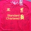 LFC 13/14 SQUAD SIGNED SHIRTเสื้อลิเวอร์พูลพร้อมลายเซ็นต์นักเตะ LFC. ฤดูกาล 2013/14