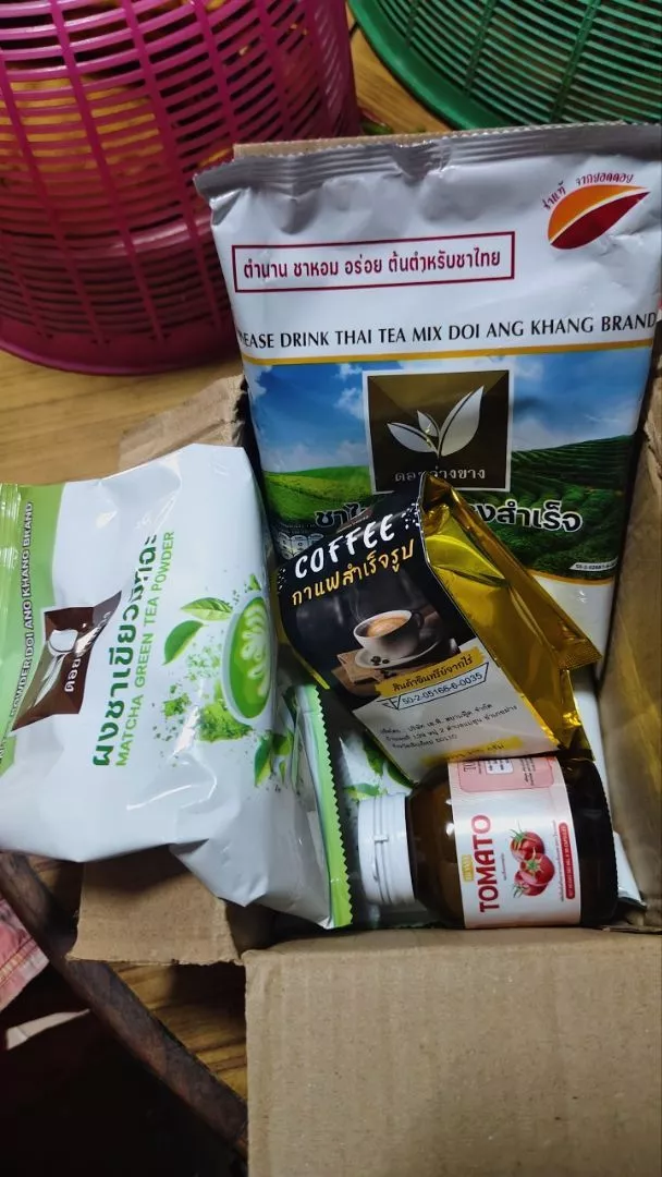 ราคาสุดคุ้ม!!! ผงชาไทย ผงชาแดง อ่างขาง ขนาด 200 กรัม ชาไทยผง ผงชาไทย Thai Milk Tea ชาเขียวแท้จากยอดดอย Doi Angkha Tea ชาดอยอ่างขาง ชาไทยทำขนม ผงชาไทยป่น ชาคุณภาพ คัดสรรชาจากดอยพี้นที่เชียงใหม่ ราคามิตรภาพ ผลิตจากใบชาแท้ 3 สายพันธุ์