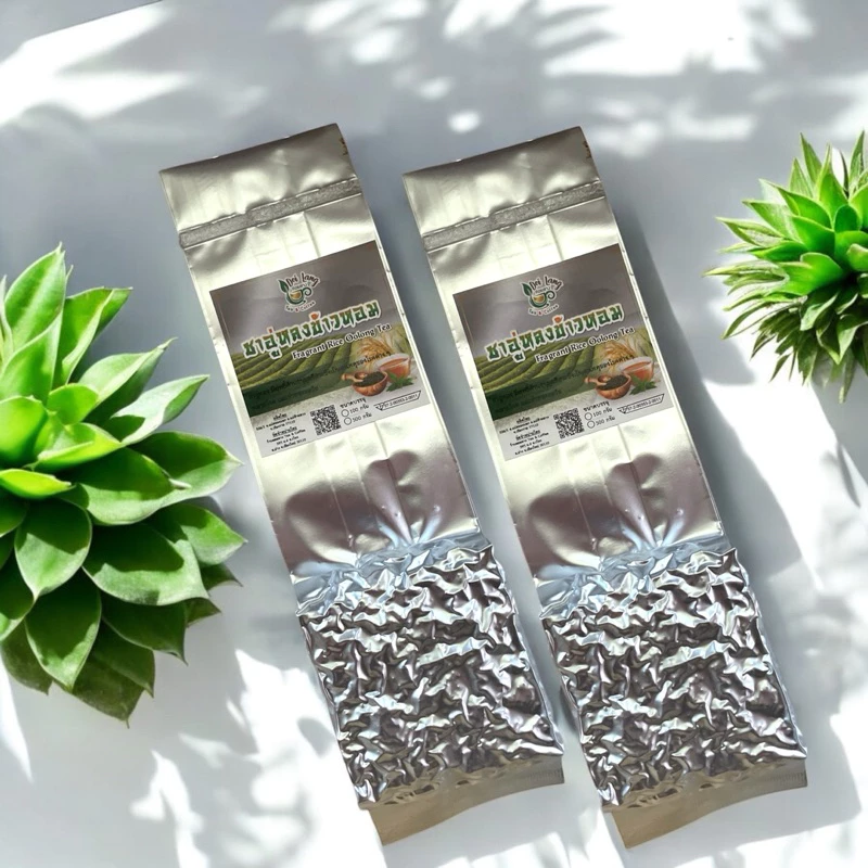 ชาอู่หลง ชาอู่หลงข้าวหอม ขนาด 100 กรัม Fragrant Rice Oolong Tea ชาอู่หลงที่ผสมกับสมุนไพรข้าวหอม มีกลิ่นข้าวหอมและชาอู่หลง ชาอบสมุนไพรข้าวหอม รสชาตินุ่ม หอมกลิ่นข้าว Oolong Tea ผ่านมาตรฐาน อย. ชาอบสมุนไพรข้าวหอม มีกลิ่นหอมคล้าย ๆ ข้าวหอม รสชาตินุ่ม ๆ